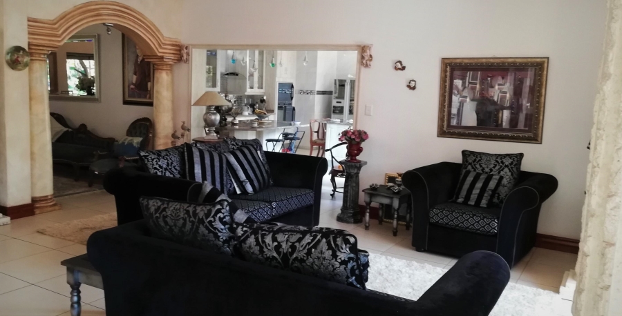 4 Bedroom Property for Sale in Hartbeespoort Rural North West